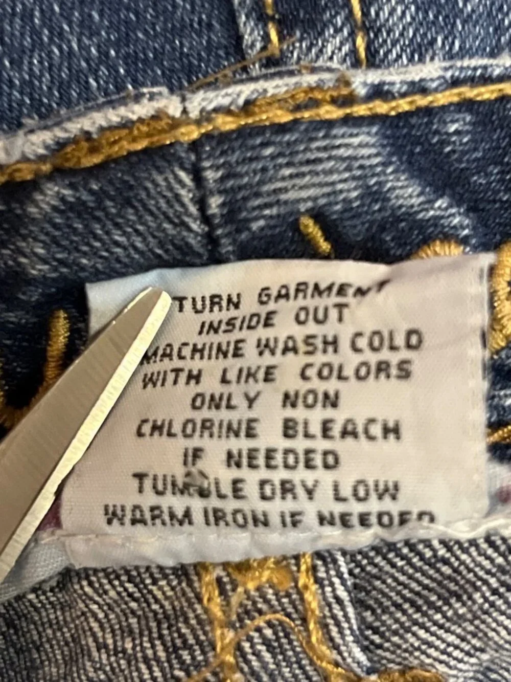 Maurices Cutoff Denim Shorts Juniors 11/12 Low Rise Distressed Used